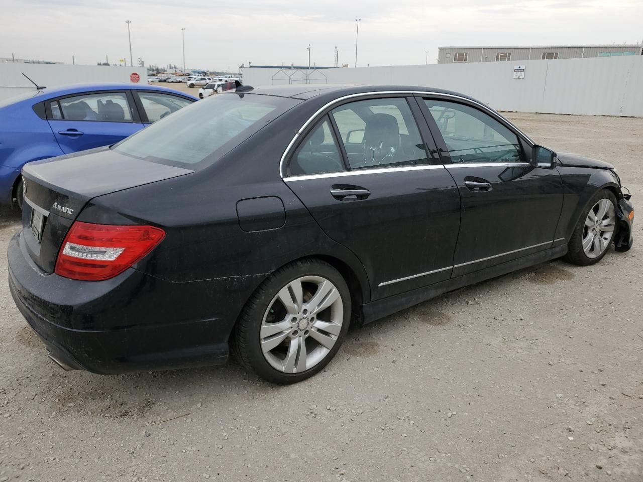 2012 Mercedes-Benz C 300 4Matic - Фото 3