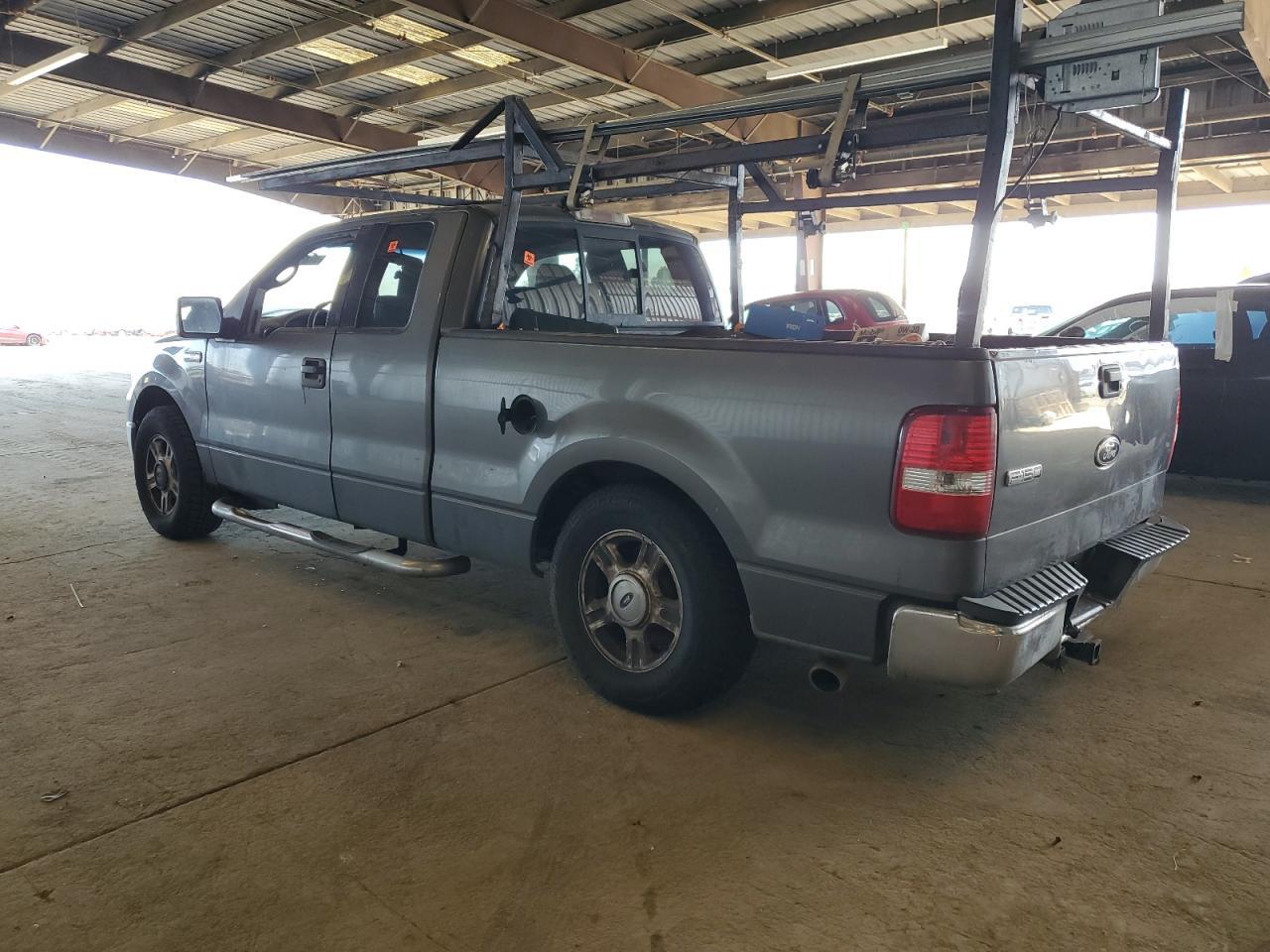 2004 Ford F150 - Фото 2