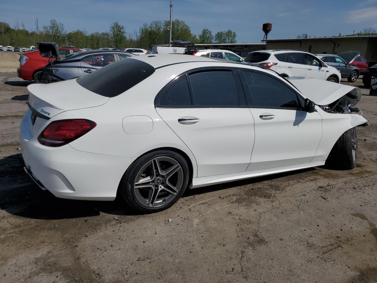 2020 Mercedes-Benz C 300 4Matic - Фото 3