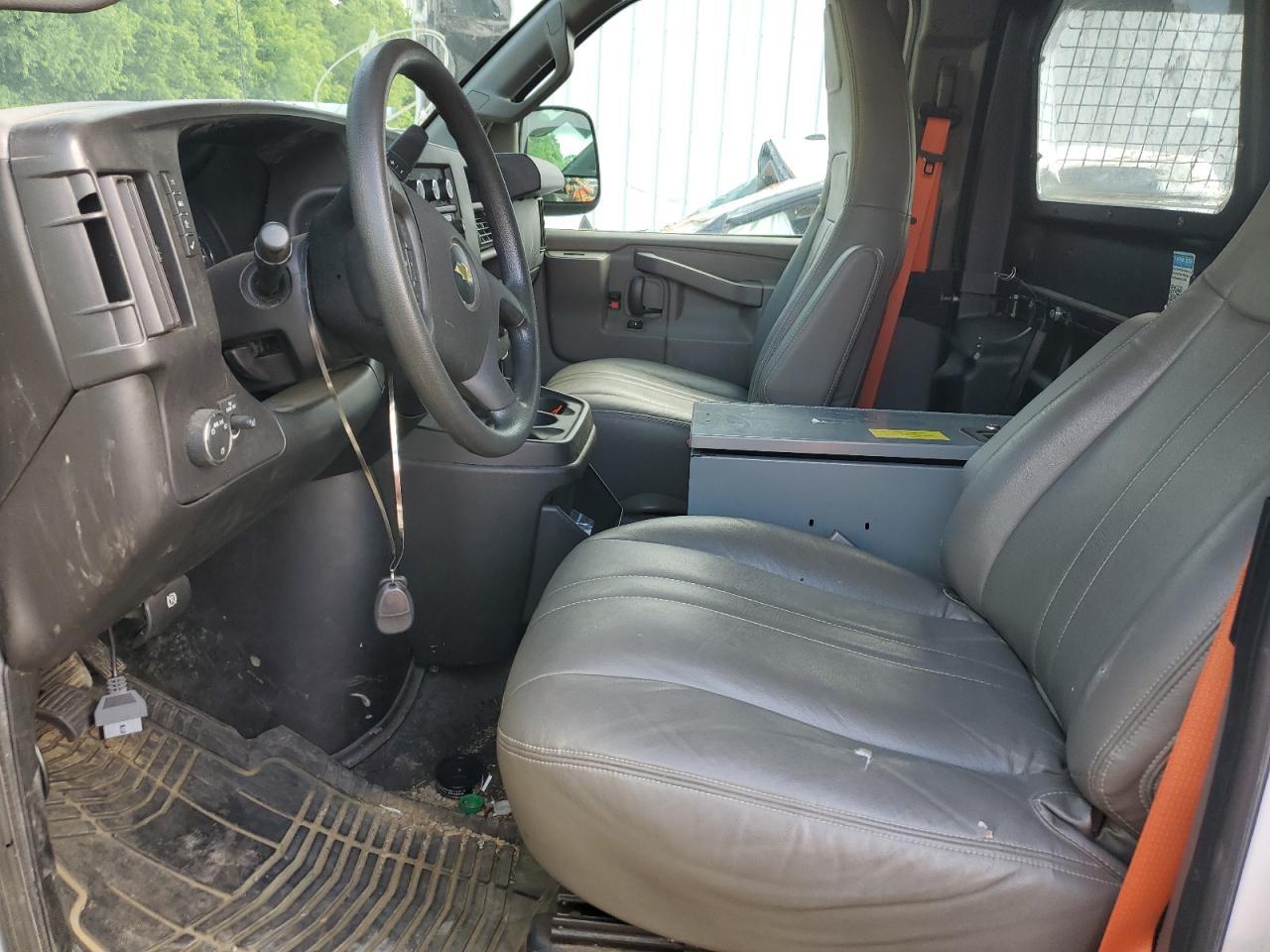 2018 Chevrolet Express G2500 - Фото 7