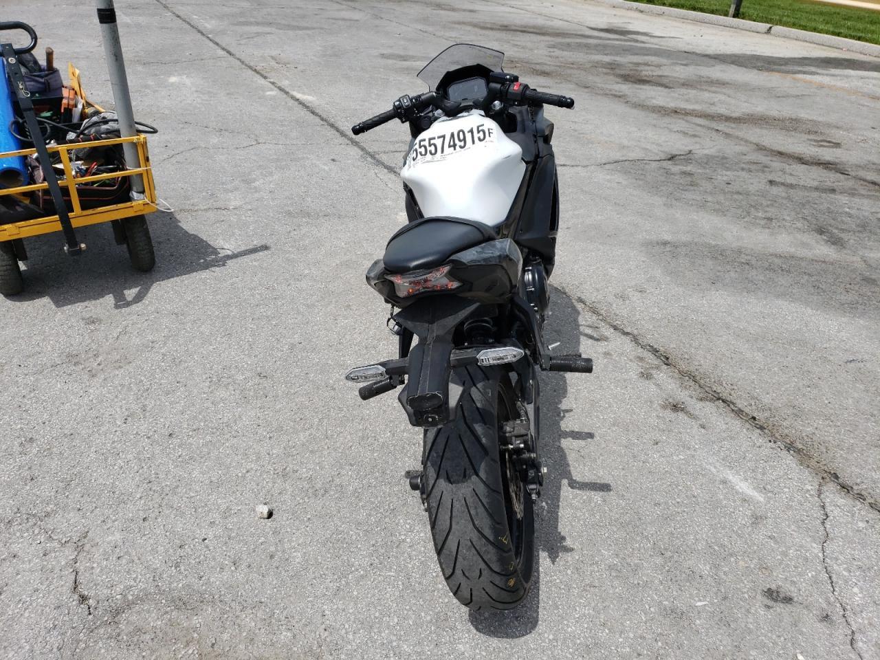 2024 Kawasaki Ex650 R - Фото 4