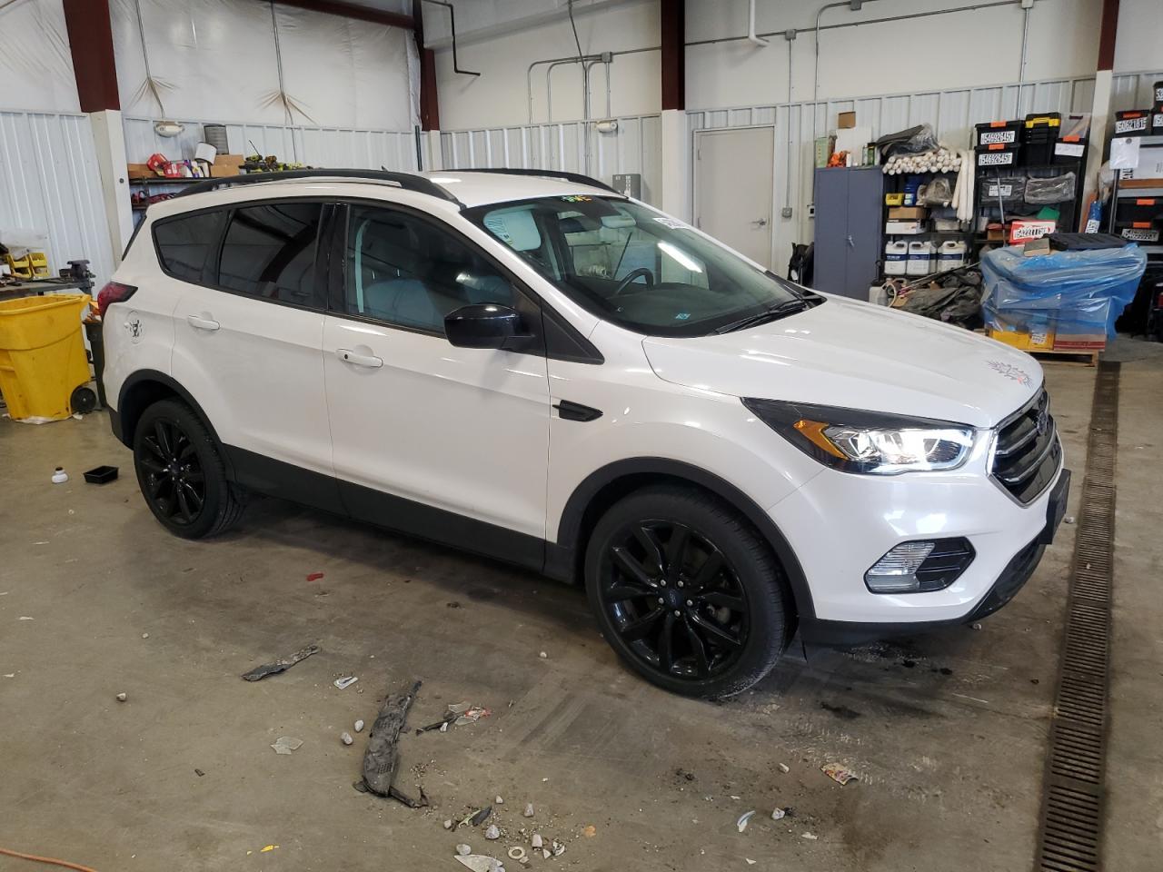 2019 Ford Escape Se - Фото 4
