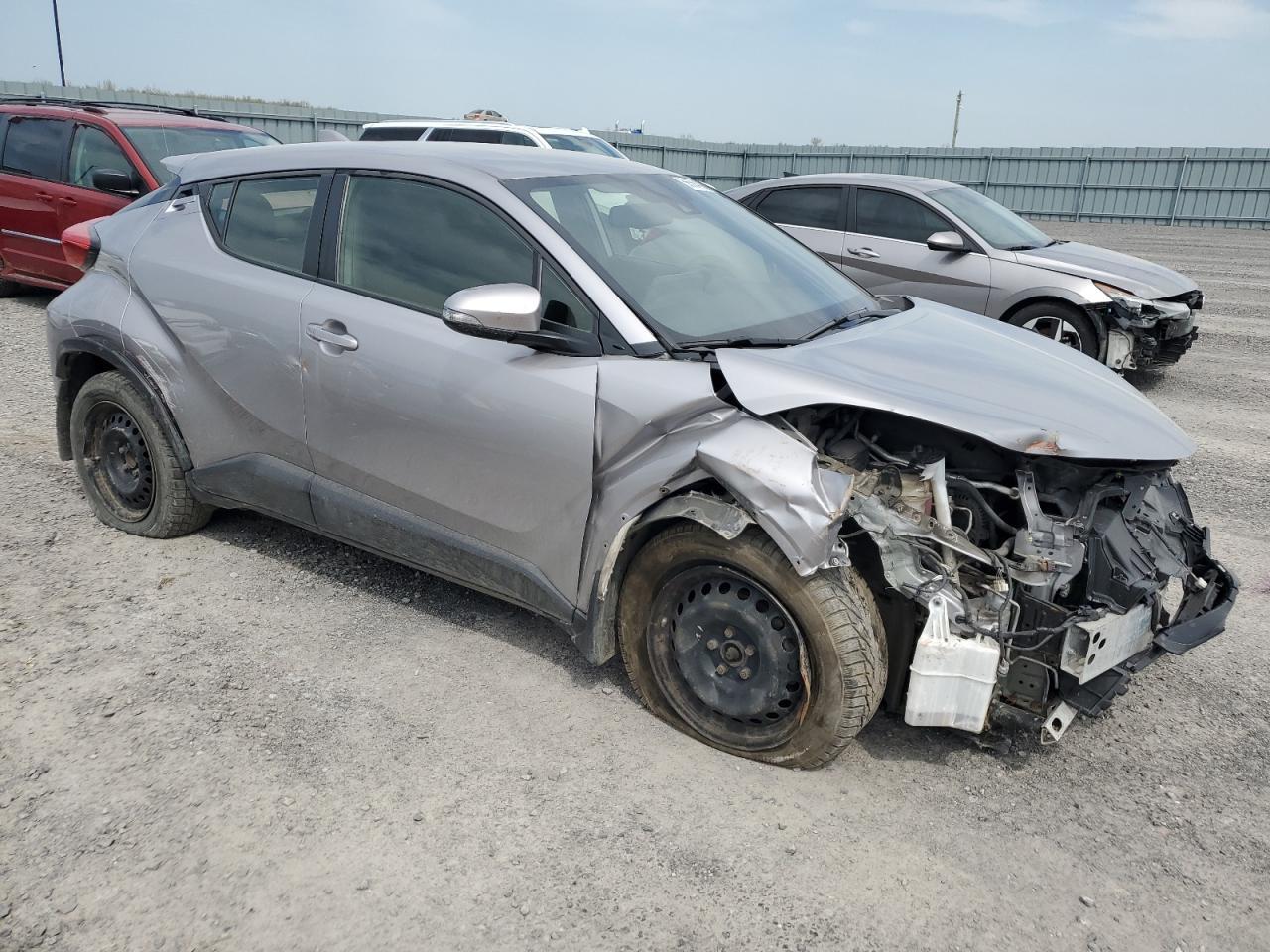 2019 Toyota C-Hr Xle - Image 4