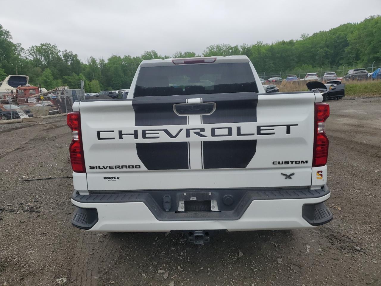 2023 Chevrolet Silverado K1500 Custom - Фото 6