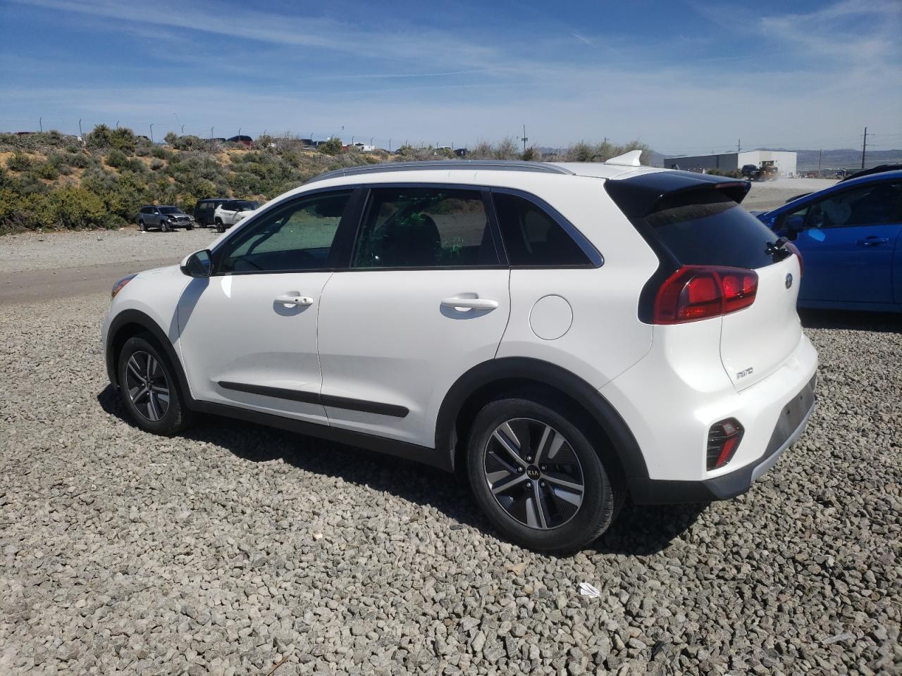 2020 Kia Niro Lx - Image 2