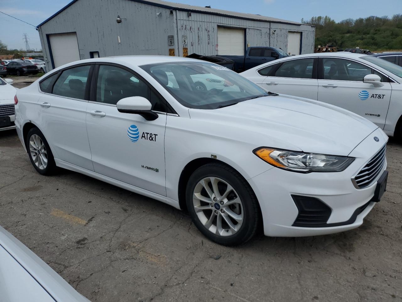 2019 Ford Fusion Se - Фото 4