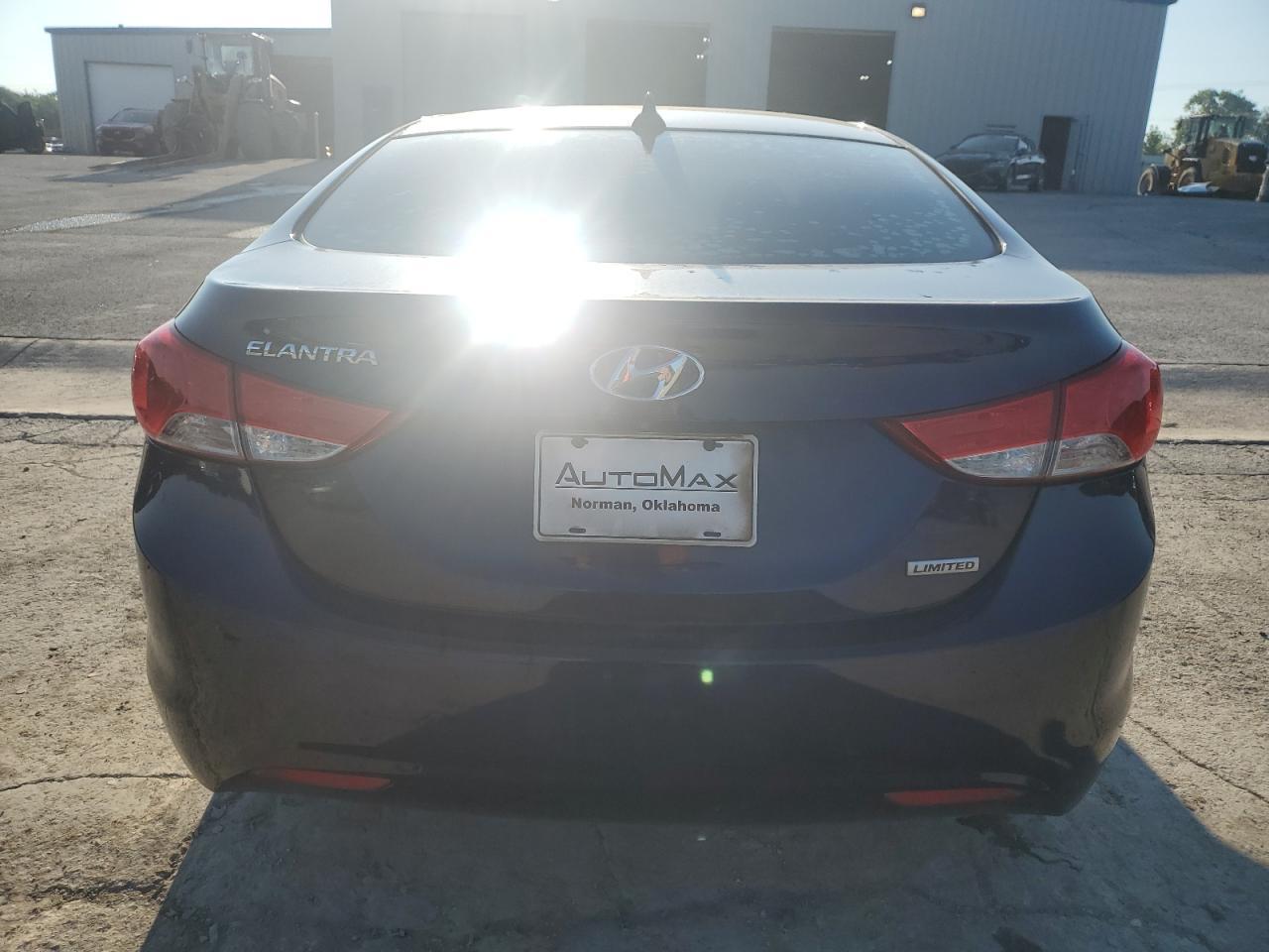 2013 Hyundai Elantra Gls - Фото 6
