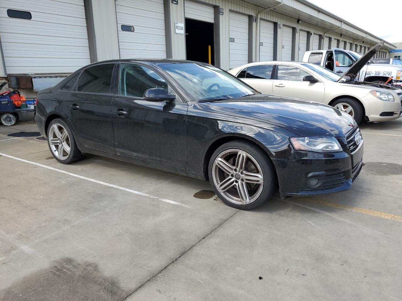 2011 Audi A4 Premium Plus - Фото 4
