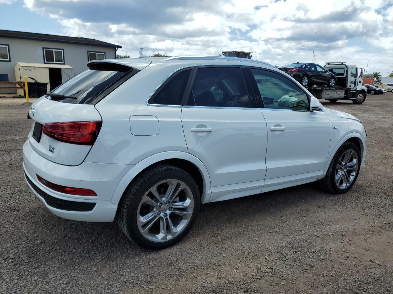 2017 Audi Q3 Prestige - Image 3