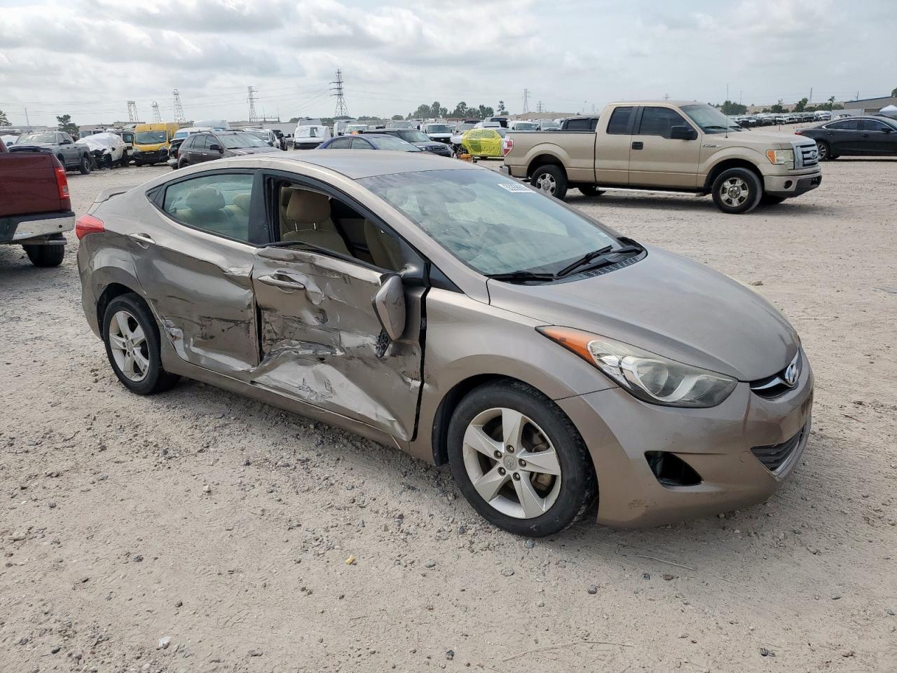2013 Hyundai Elantra Gls - Фото 4