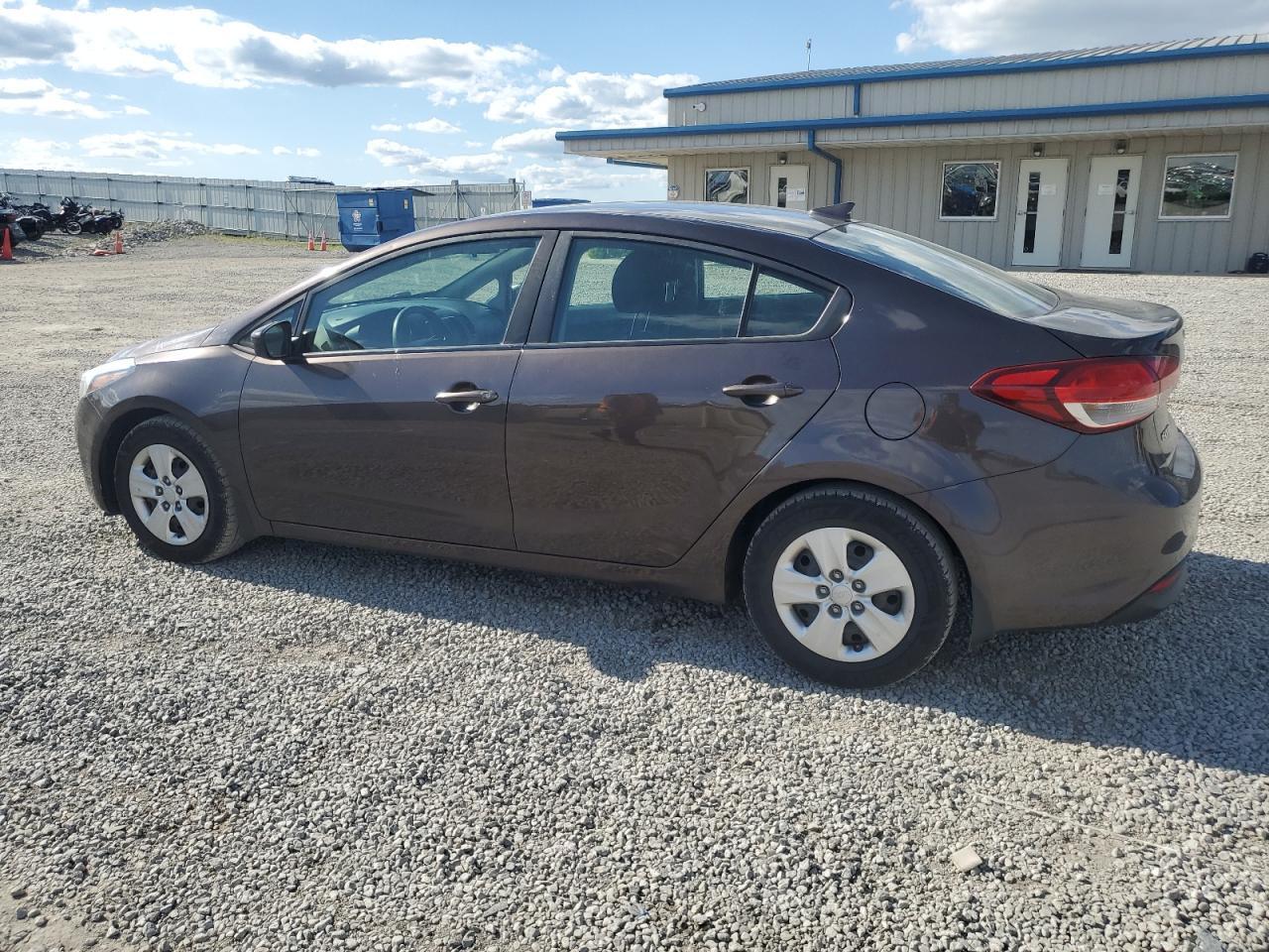 2018 Kia Forte Lx - Image 2