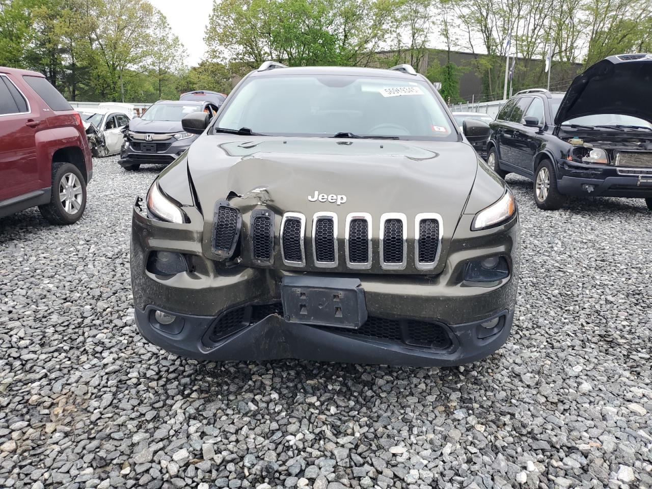 2016 Jeep Cherokee Latitude - Фото 5