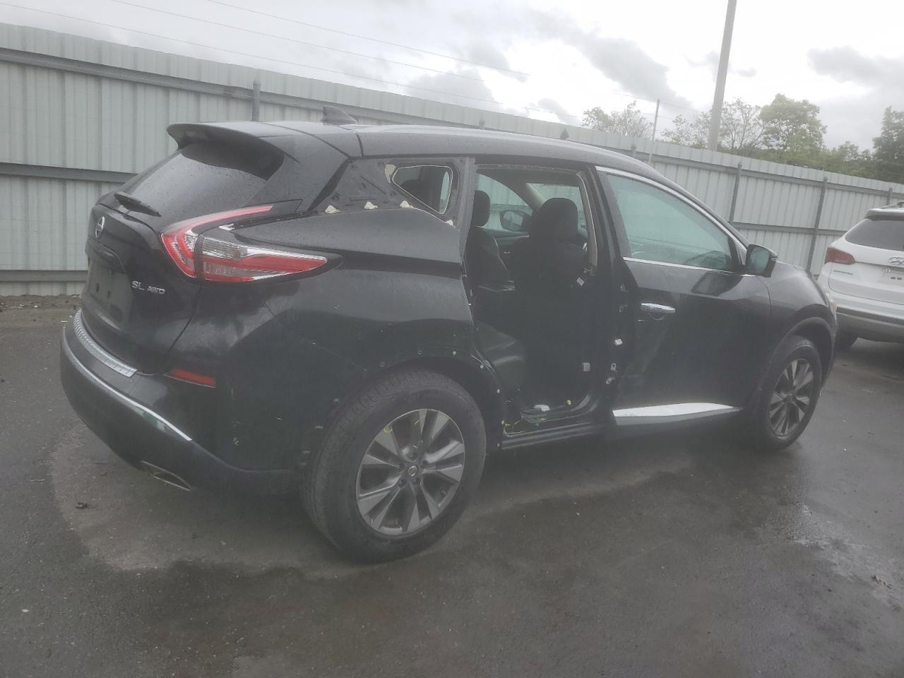 2017 Nissan Murano S - Image 3