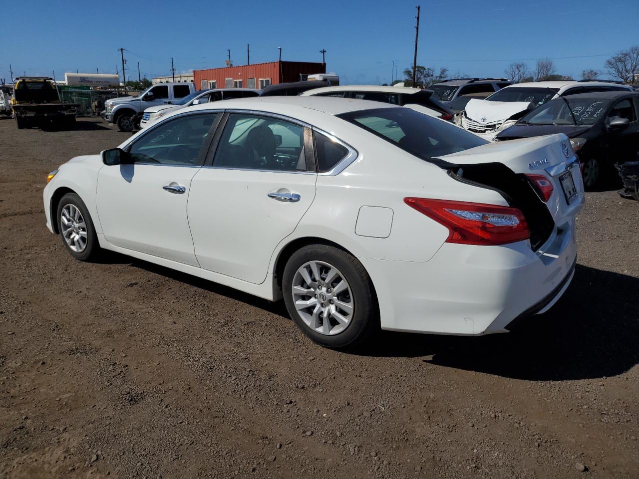 2017 Nissan Altima 2.5 - Image 2