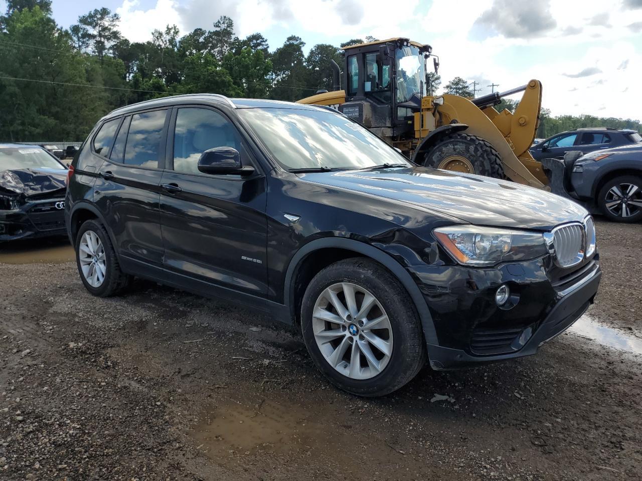 2017 BMW X3 Sdrive28I - Фото 4