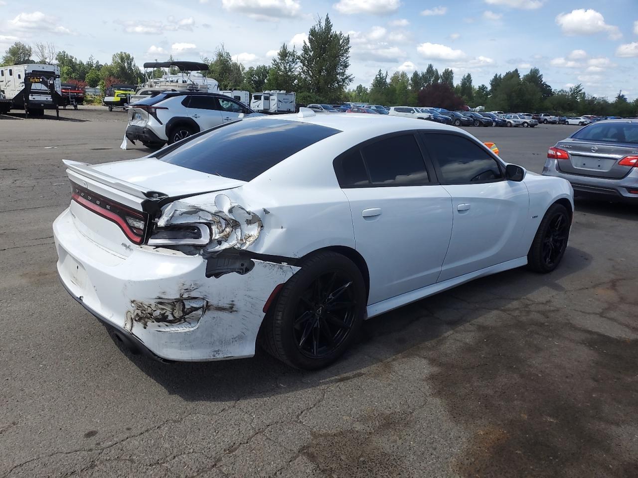 2019 Dodge Charger R/T - Image 3