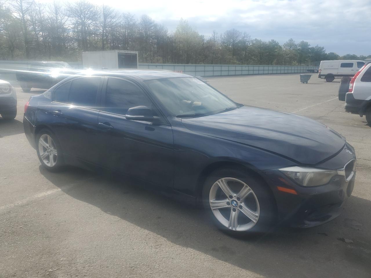 2014 BMW 320 I xDrive - Фото 4