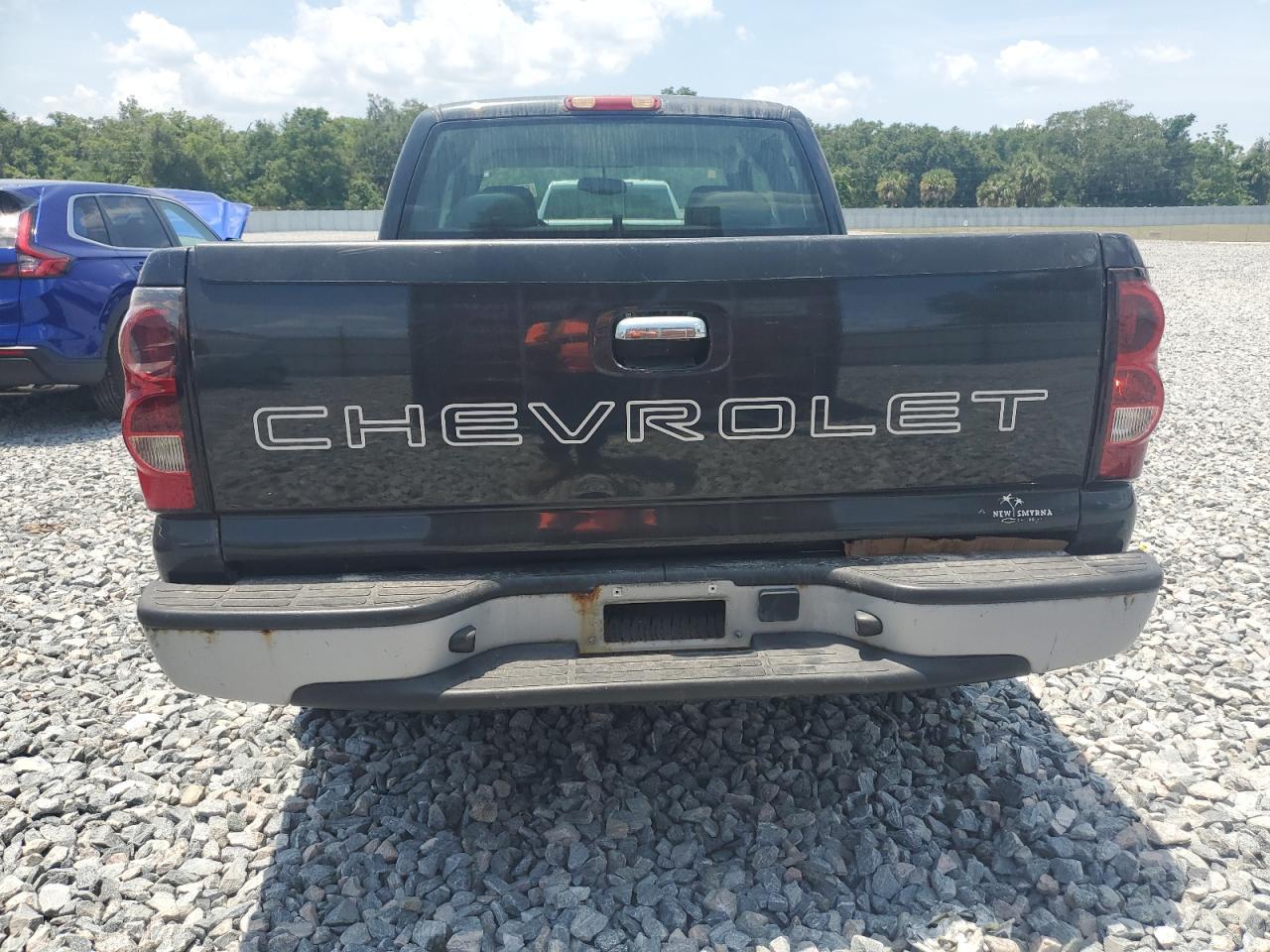 2004 Chevrolet Silverado C1500 - Image 6