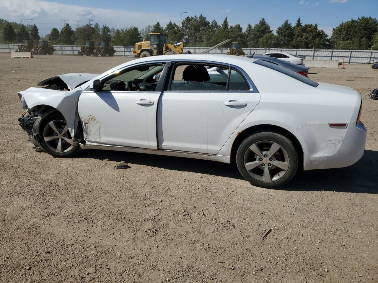 2011 Chevrolet Malibu 1Lt - Фото 2