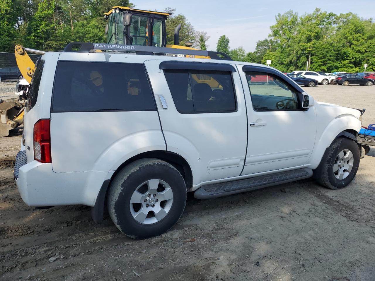 2005 Nissan Pathfinder Le - Фото 3