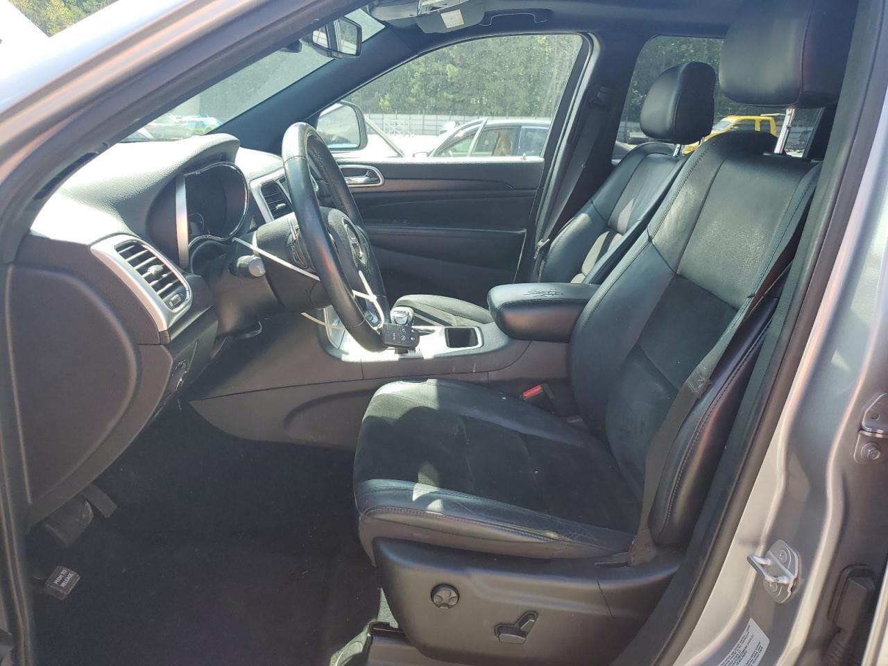 2015 Jeep Grand Cherokee Laredo - Image 7