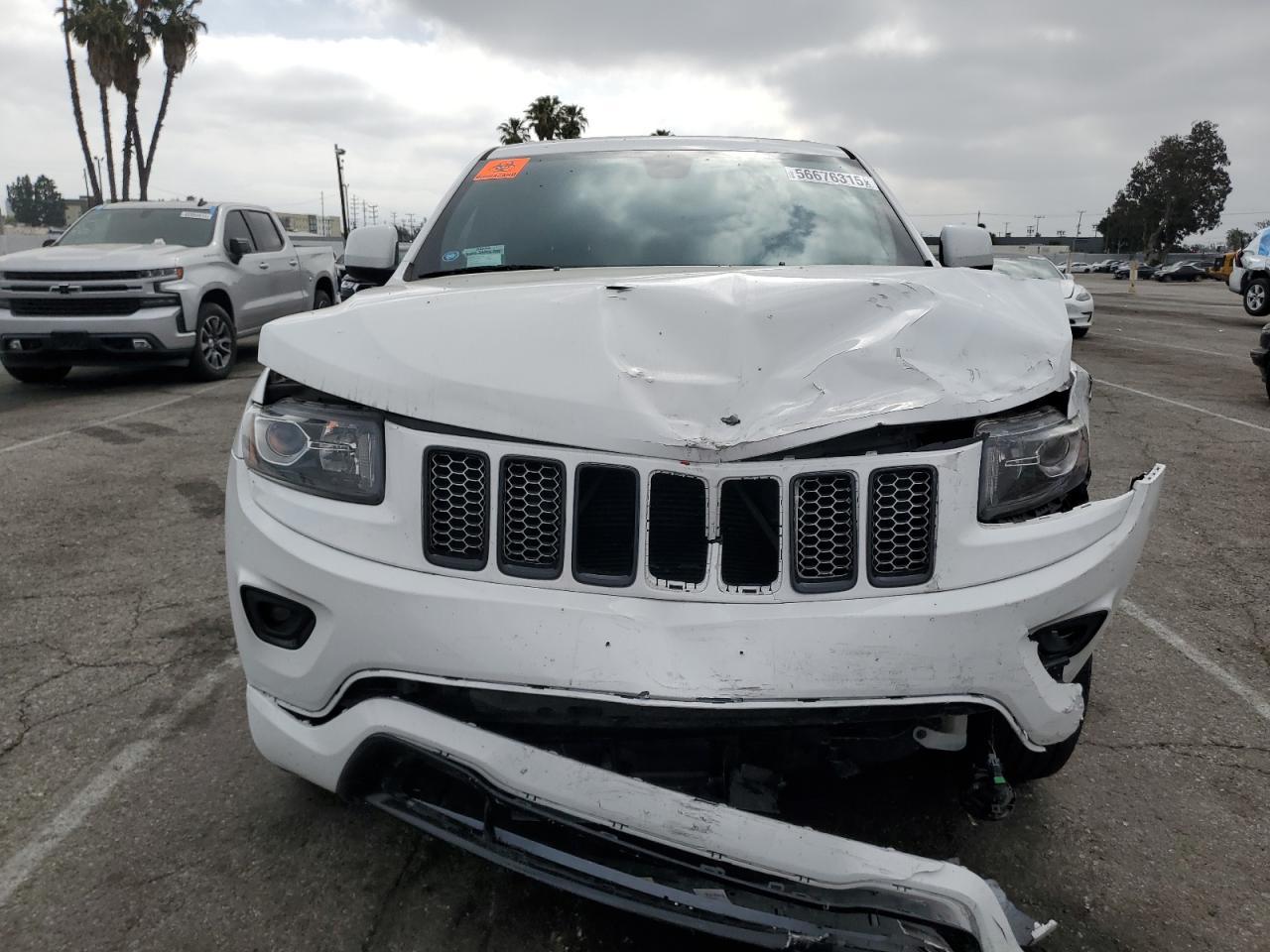 2015 Jeep Grand Cherokee Laredo - Image 5
