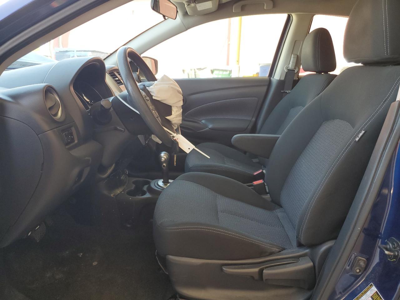 2019 Nissan Versa S - Image 7