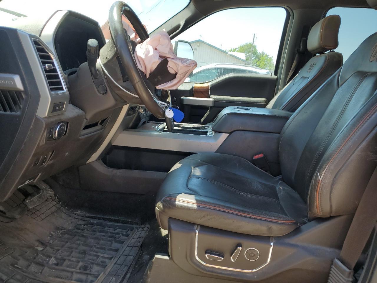 2017 Ford F250 Super Duty - Image 7