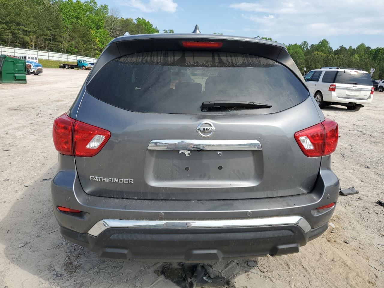 2019 Nissan Pathfinder S - Фото 6