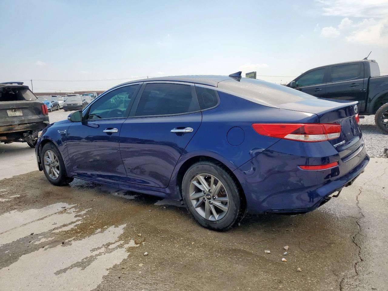 2019 Kia Optima Lx - Фото 2