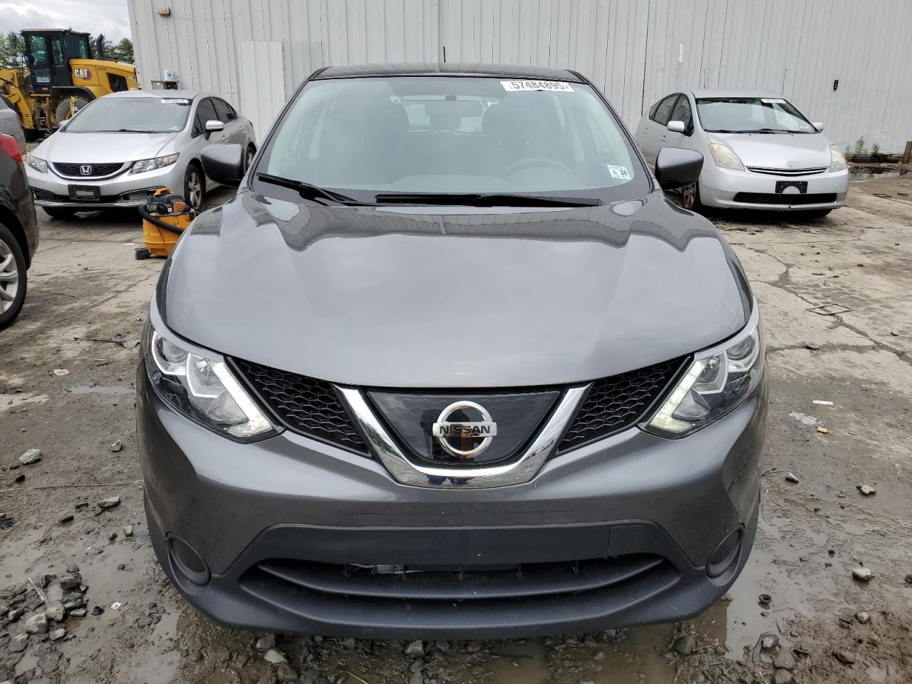 2022 Nissan Rogue Sport S - Фото 5