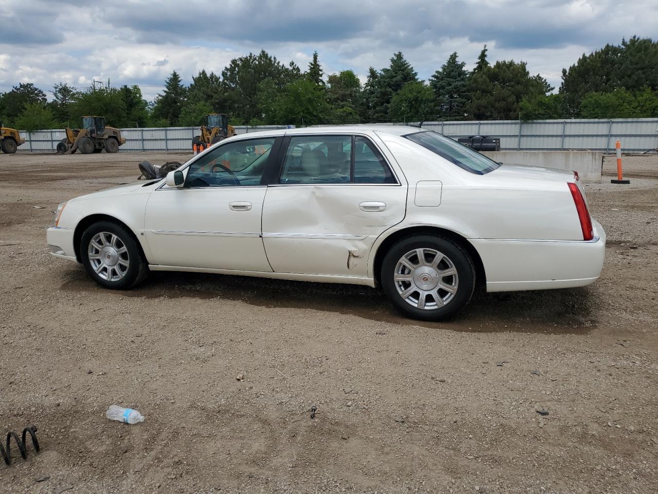 2008 Cadillac Dts - Фото 2