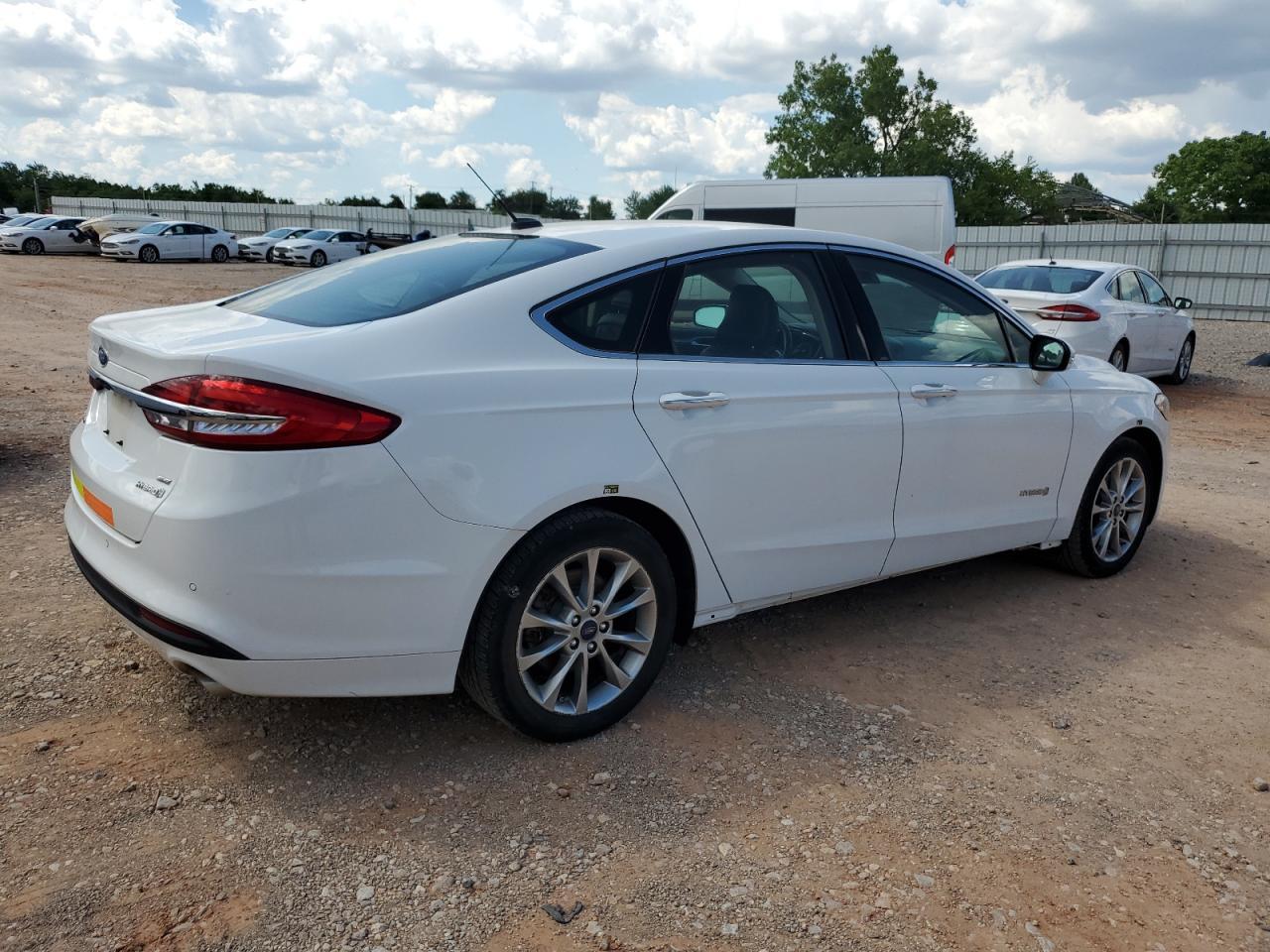 2017 Ford Fusion Se Hybrid - Image 3