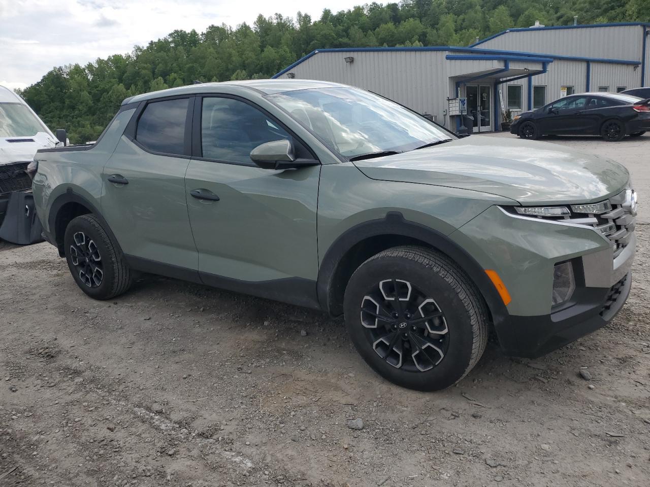 2024 Hyundai Santa Cruz Se - Image 4