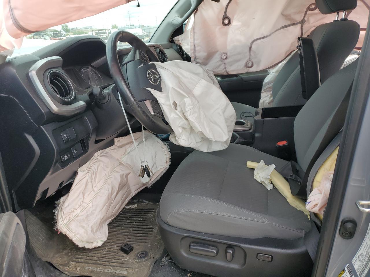 2020 Toyota Tacoma Double Cab - Image 7