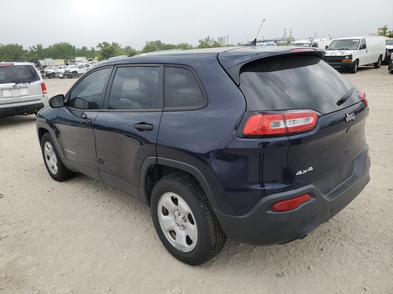2014 Jeep Cherokee Sport - Фото 2