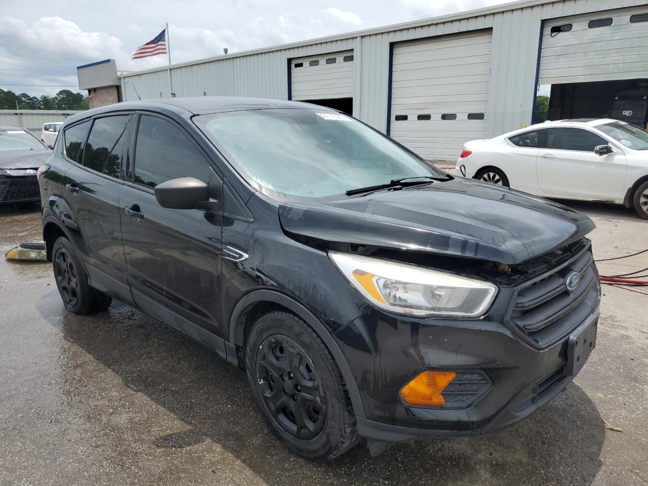 2017 Ford Escape S - Image 4