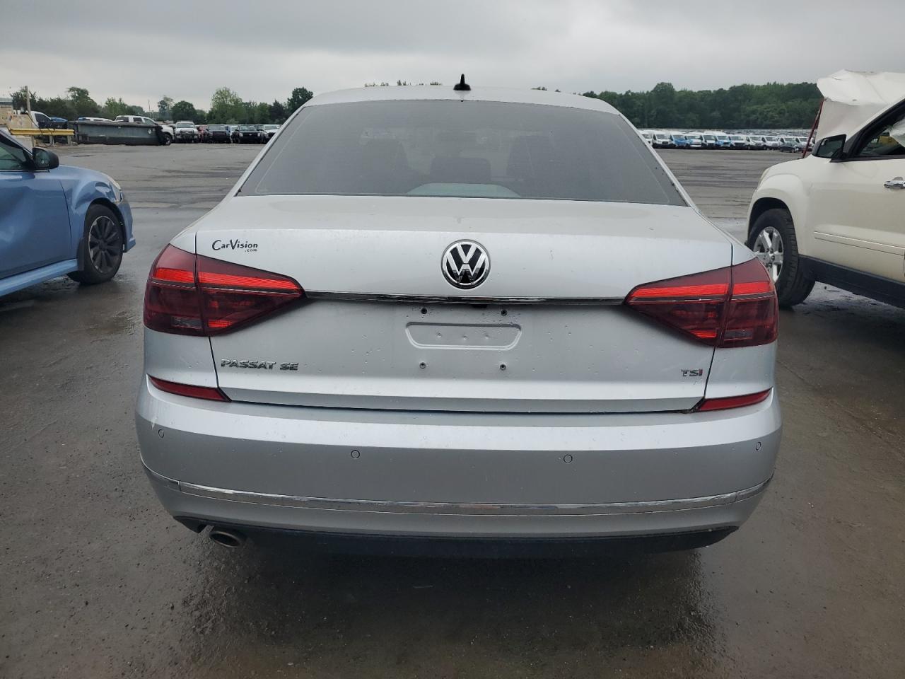 2018 Volkswagen Passat Se - Фото 6