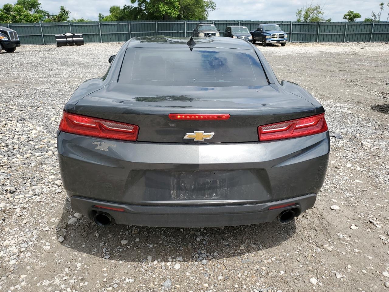 2017 Chevrolet Camaro Lt - Image 6