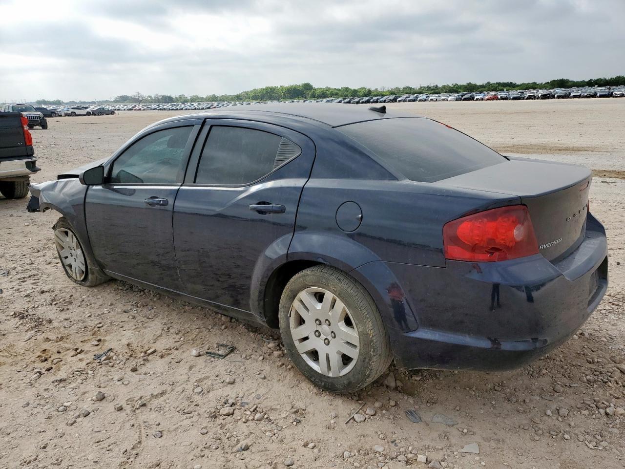2014 Dodge Avenger Se - Фото 2
