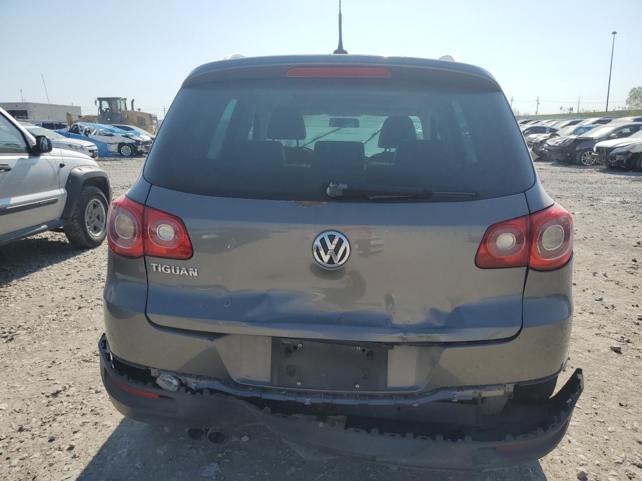 2010 Volkswagen Tiguan Se - Фото 6