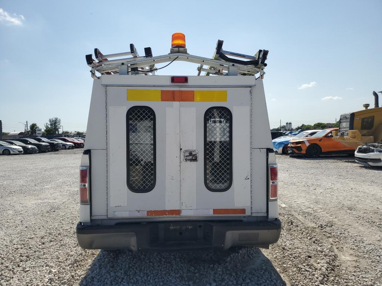 2010 Ford F150 - Фото 6