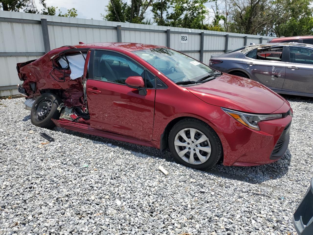 2025 Toyota Corolla Le - Image 4