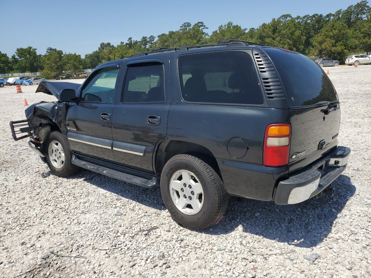 2003 Chevrolet Tahoe C1500 - Image 2