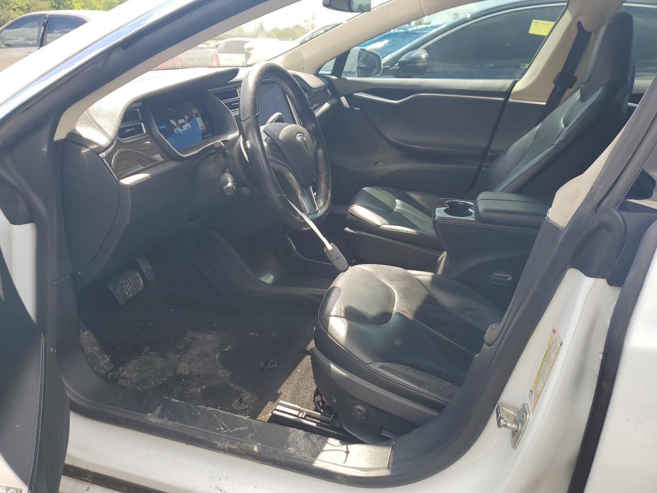 2014 Tesla Model S - Фото 7