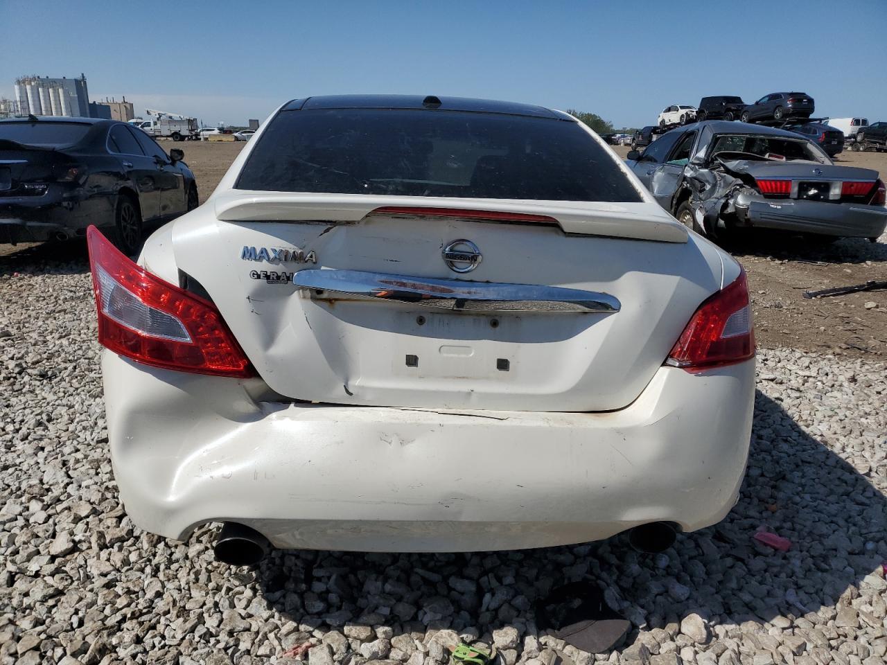 2009 Nissan Maxima S - Image 6