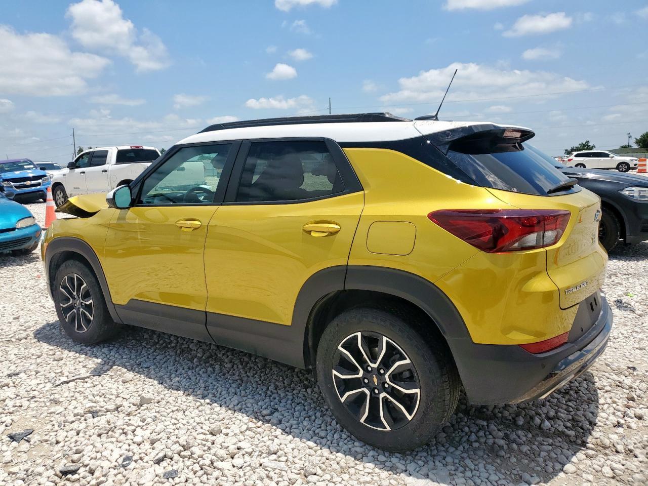 2023 Chevrolet Trailblazer Activ - Image 2