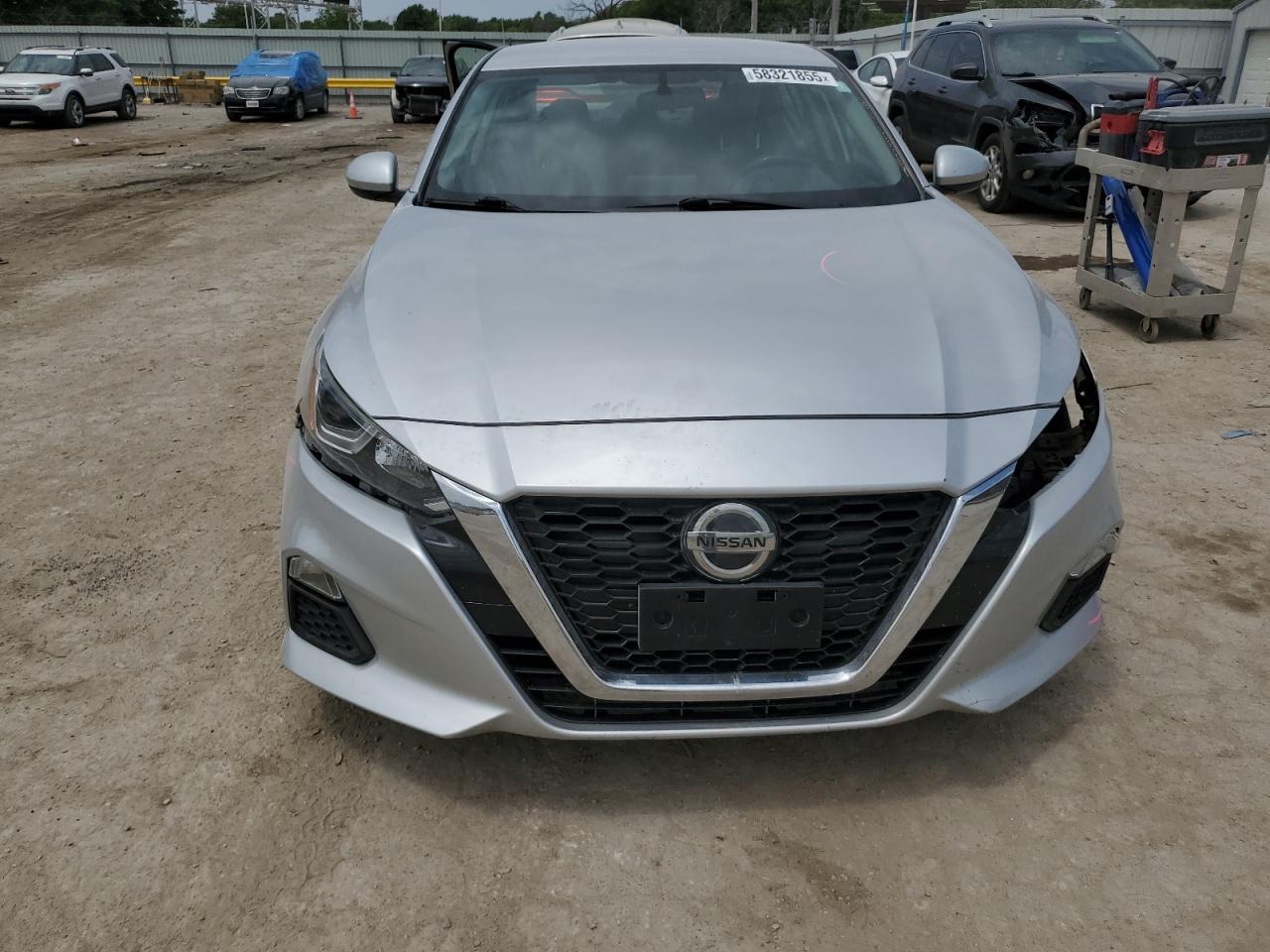 2019 Nissan Altima S - Image 5