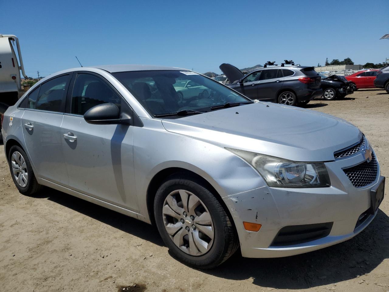 2012 Chevrolet Cruze Ls - Фото 4