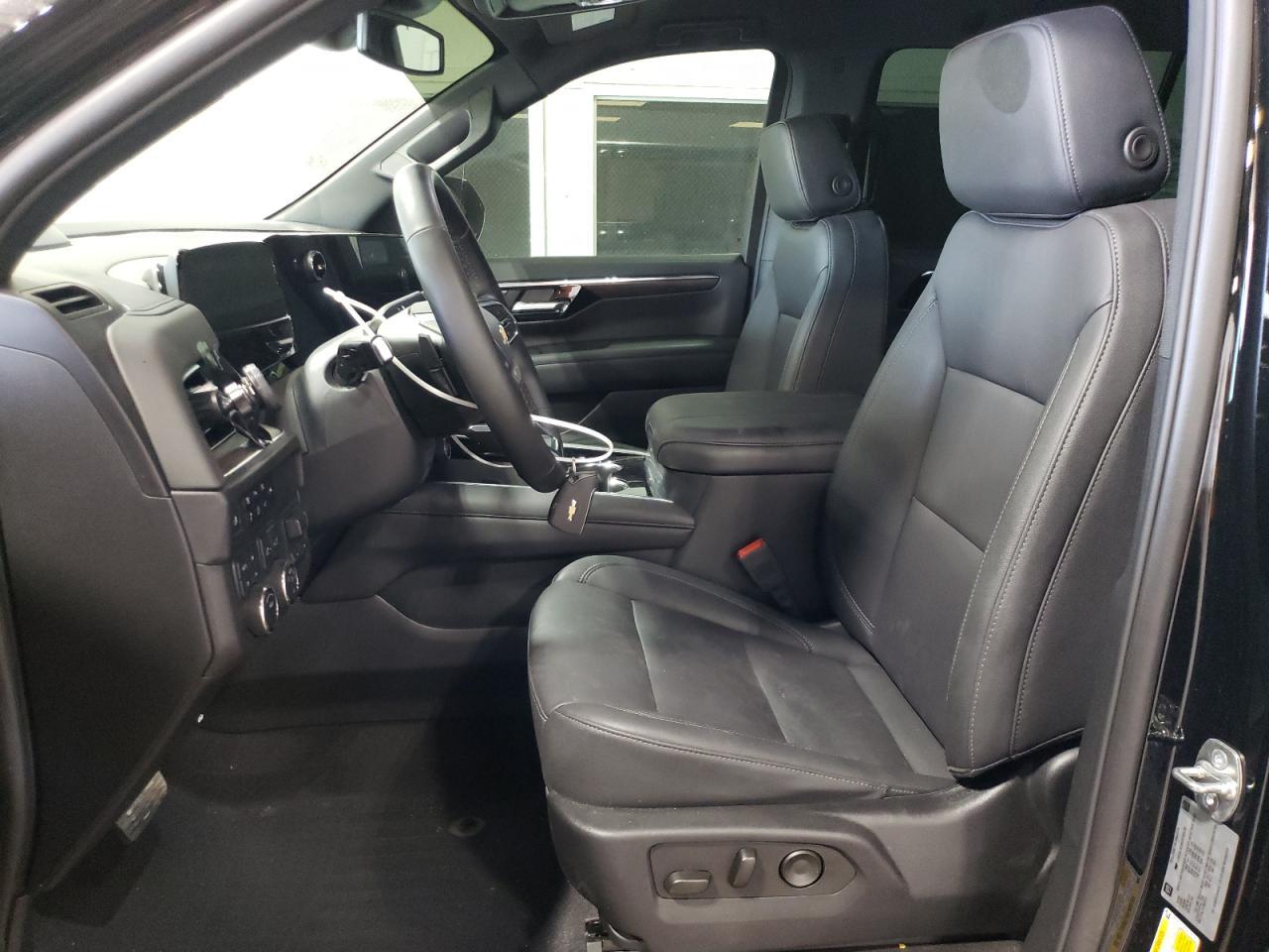 2025 Chevrolet Suburban K1500 Lt - Image 7
